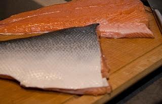Gravlax – marynowany łosoś z koperkiem