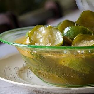 Ogórki z chilli i imbirem