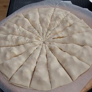 Koledna pita z farszem i serem feta