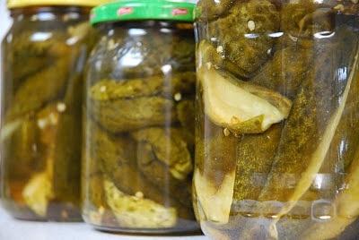 Ostre krokodylki z ogórków i chilli
