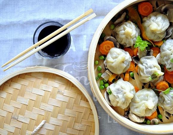 Mięsne pierożki dim sum