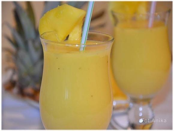Smoothie ananasowe z mango