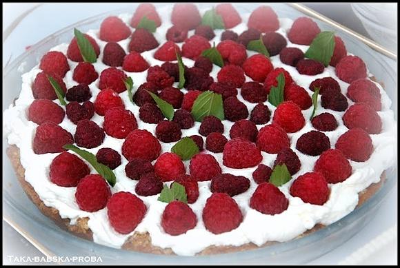 Tarta z malinami