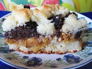Ciasto drożdżowo-makowe z jabłkami