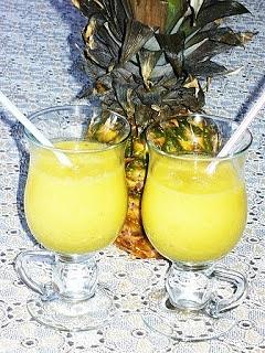 Koktajl ananasowo-bananowy