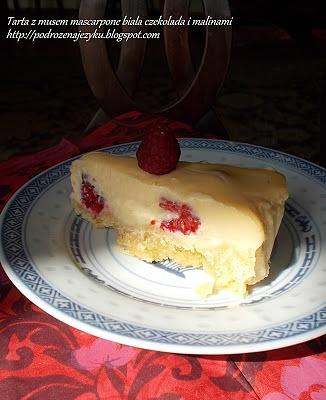 Tarta z musem z mascarpone, białą czekoladą i malinami