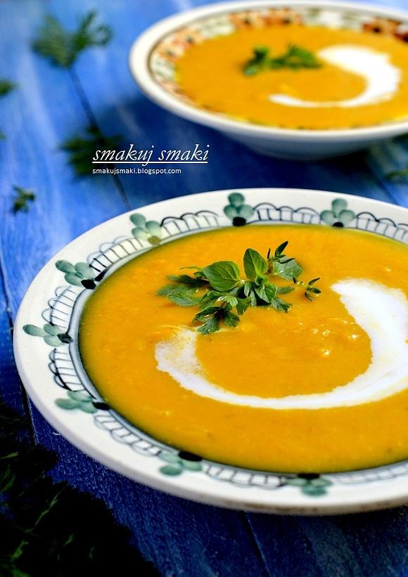 Zupa krem z pieczonej marchewki