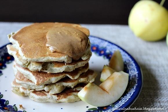 Papierówkowe pancakes
