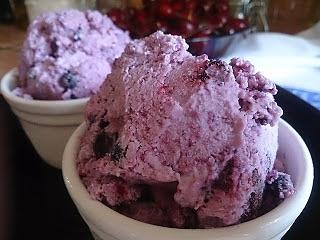 Lody jagodowe