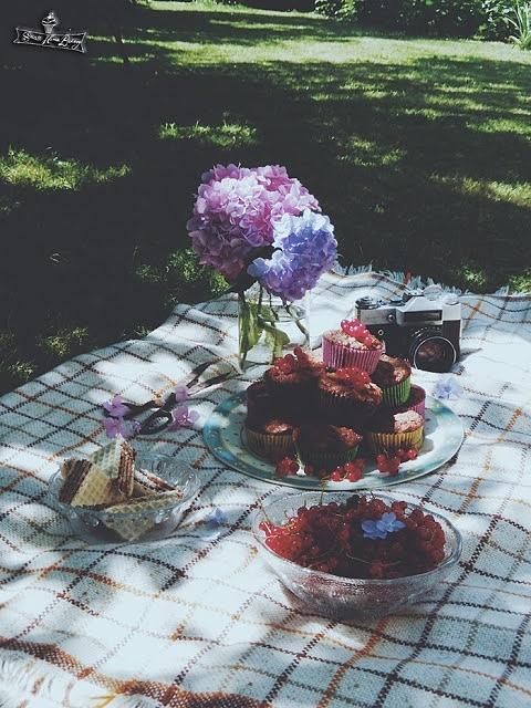 Muffiny porzeczkowo-migdałowe