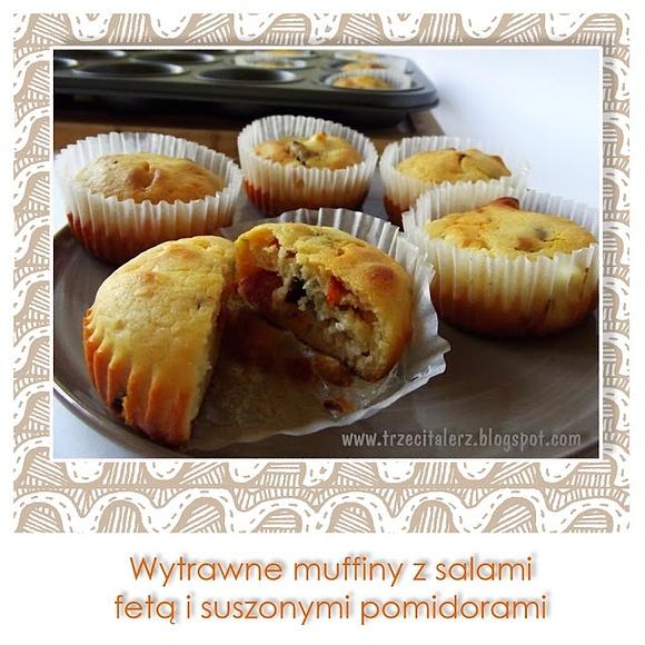 Wytrawne muffiny z salami, fetą i suszonymi pomidorami