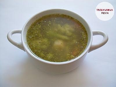 Zupa brokułowa
