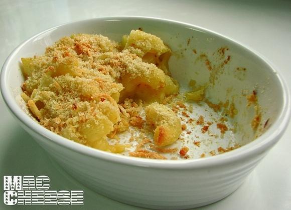 Mac & cheese - kliniczny przepis na makaron z serem