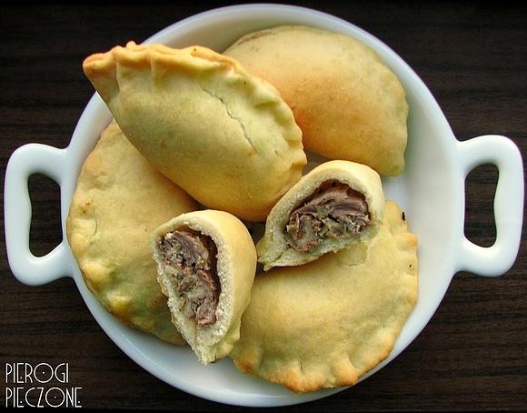 Pieczone pierogi z boczniakami