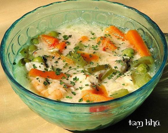 Tajska zupa kokosowa
