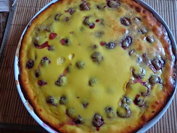 Tarta z ricottą i malinami