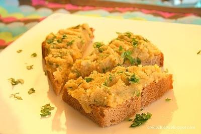 Hummus na ostro z tabasco i schłodzonym lagerem