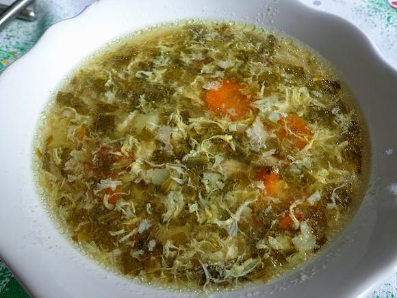 Zupa szczawiowa zagęszczana jajkiem