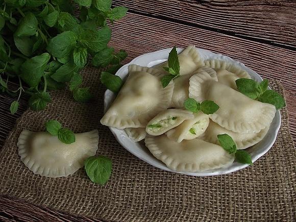 Ruskie pierogi z miętą