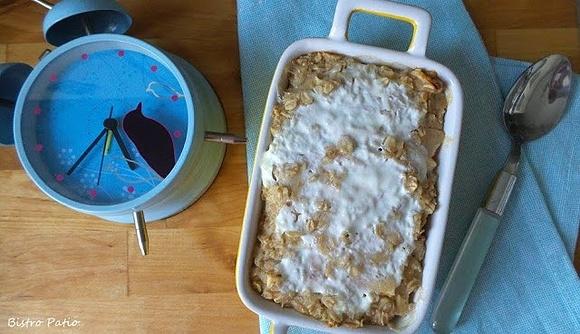 Pieczona owsianka imbirowa z jabłkiem i gruszką