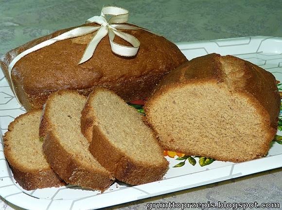 Babka ucierana z chałwą