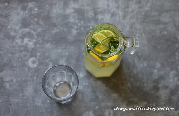 Lemoniada cytrynowa domowa
