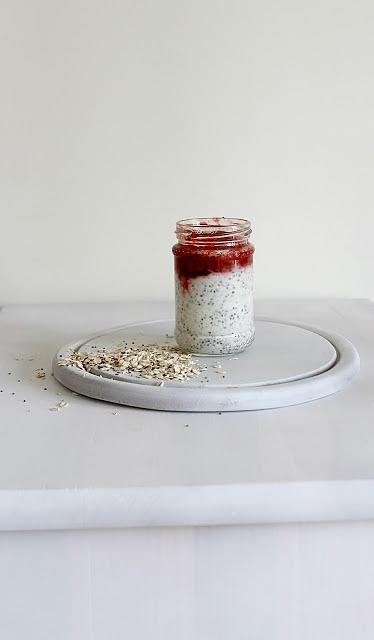 Owsianka z chia bez gotowania