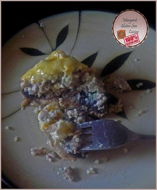 Nadziewane pieczarki z kaszą jaglaną i mięsem