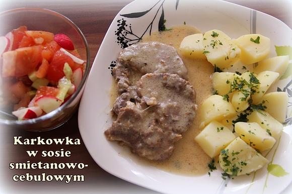 Karkówka w sosie śmietanowo-cebulowym