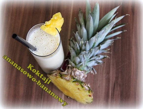 Koktajl ananasowo-bananowy