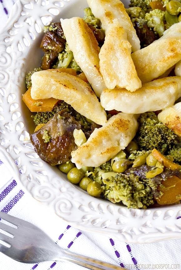 Gnocchi z warzywami zapiekane w piekarniku