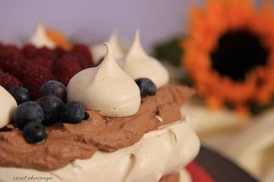 Tort bezowy słodko-gorzki koniec lata