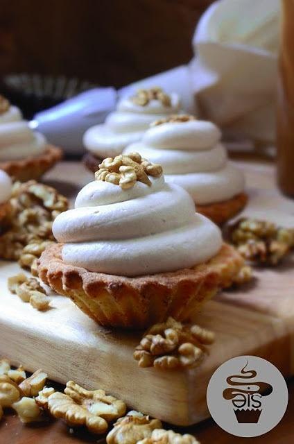 Tartaletki orzechowe kruche z mascarpone i ganache