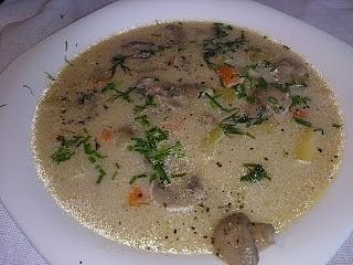 Zupa grzybowa z pieczarek
