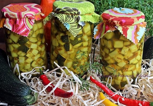 Cukinia w zalewie curry słodko-kwaśnej