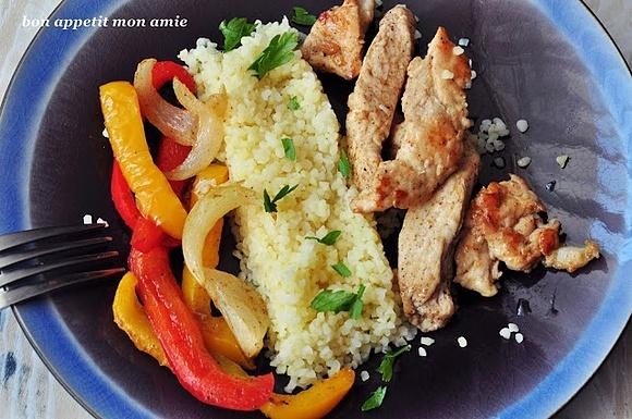 Fajitas z kurczakiem na obiad z kaszą bulgur
