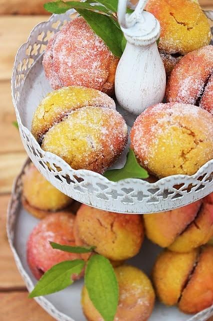 Ciasteczka z brzoskwiniami i powidłem morelowym