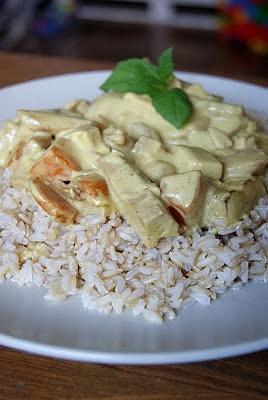 Curry z wędzonym tofu