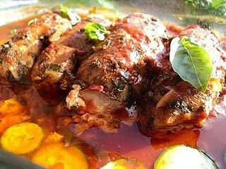 Roladki schabowe w pomidorach