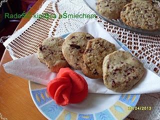 Ciasteczka żurawinowo-pistacjowe