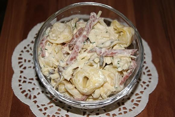 Sałatka z tortellini