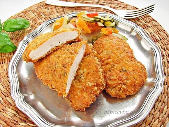 Pieczona pierś indyka z parmezanem