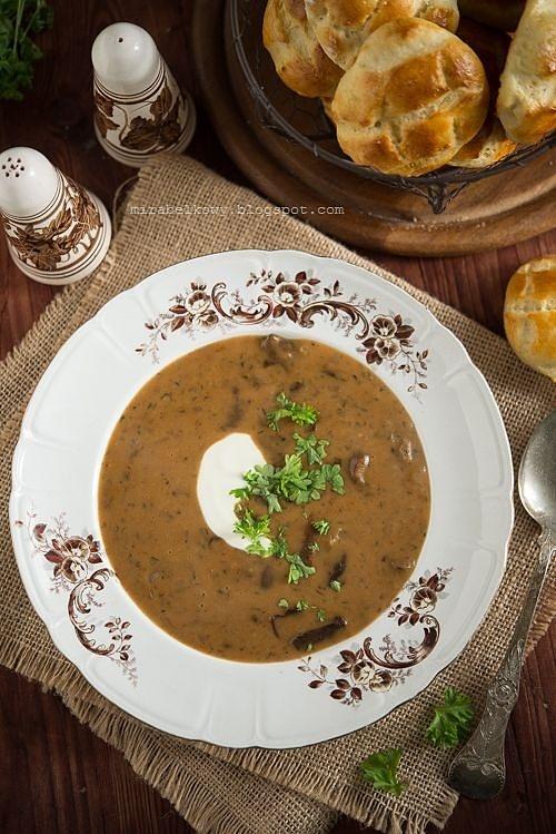 Węgierska zupa grzybowa