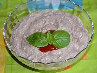 Pasta z sardynek i białego sera