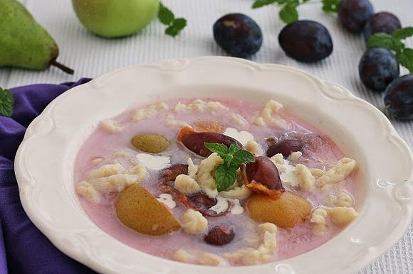 Zupa śliwkowo-gruszkowa na zimowe dni