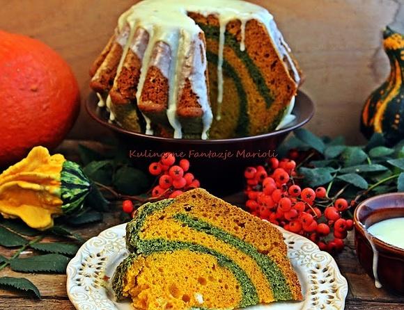 Babka dyniowo-szpinakowa