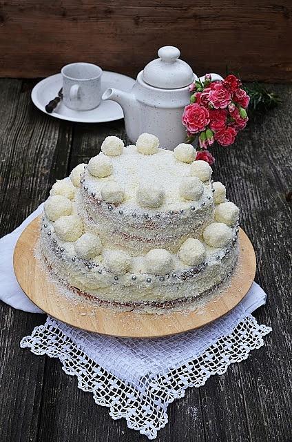Tort piętrowy Rafaello