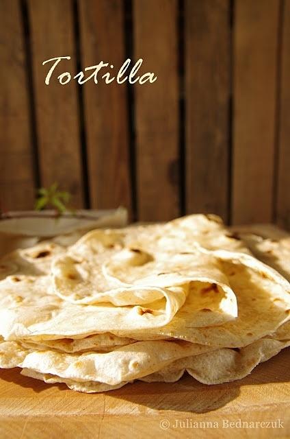 Tortilla albo ormiański lawasz – jak zrobić miękką i elastyczną