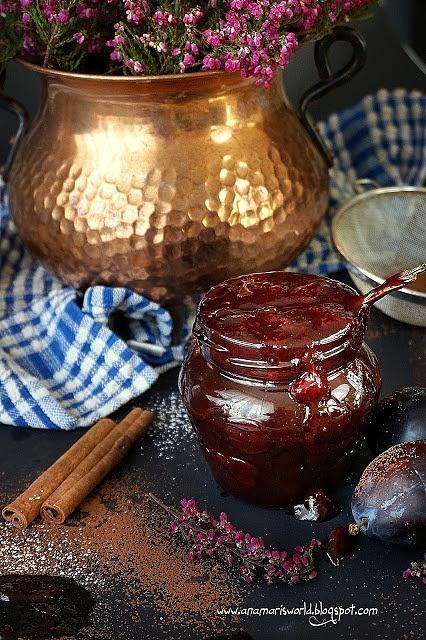 Powidła śliwkowe z przyprawami korzennymi i kakao
