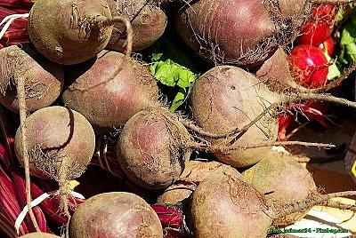 Sałatka z buraczków i jarmużu do obiadu